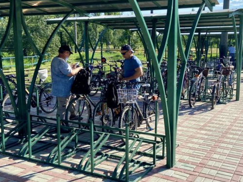 На АКХЗ построили современную велопарковку (ФОТОФАКТ)