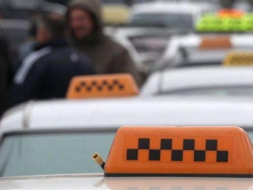 В Авдіївці взялися за легалізацію послуг таксі