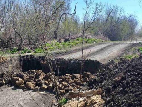 В Опытном восстановили перекопанную дорогу