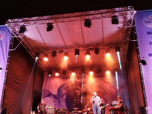 ВІДЕО. Авдіївку накрив крутий фестиваль