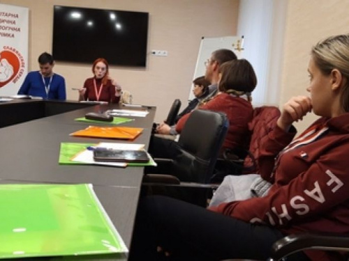 В Авдеевке приобщились к акции против насилия (ФОТО)