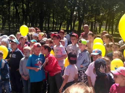 К детям Авдеевки придет «Сезон чудес»