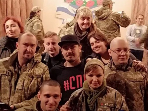 Жадан рассказал о  сложных и важных разговорах с мирными жителями под Авдеевкой