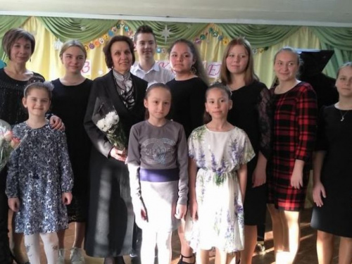 В Авдіївській музичній школі пройшов звітній концерт фортепіанного відділу