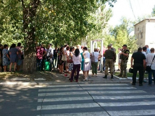 На встречу с Президентом попали не все желающие авдеевцы (ФОТО)