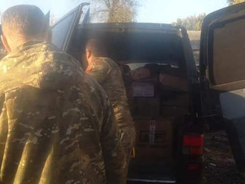 Волонтеры привезли помощь авдеевским стражам порядка