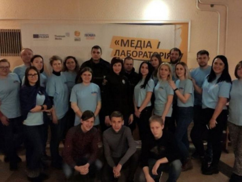 В Авдеевке прошел фестиваль, в рамках которого говорили о буллинге (ФОТО)