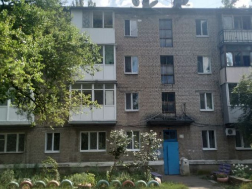 В Авдеевке благодаря конкурсу социальных проектов жители модернизируют старую многоэтажку