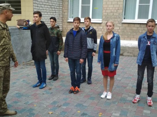 Авдеевских школьников учили побеждать