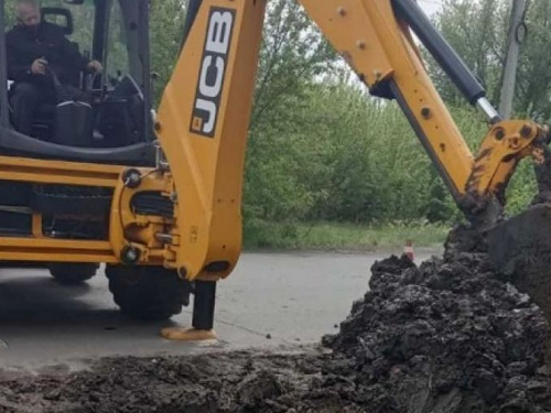 Авдеевское ПУВКХ провело аварийно-восстановительные работы