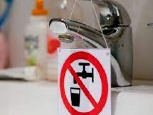 В Авдіївці не вдалося ліквідувати аврію на водогоні: стара частина міста залишається без води
