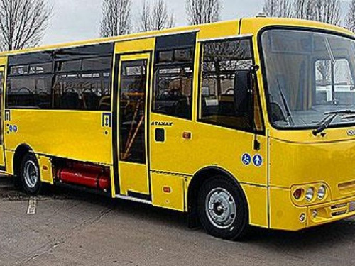 Предприятия сокращают производство автомобилей и автобусов