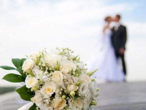 В Авдеевке в мае число разводов чуть обогнало количество браков