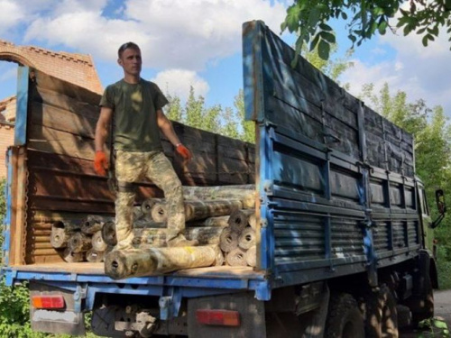 Офицеры CIMIC "Авдеевка" помогли доставить военным и жителям прифронтовой зоны важную помощь