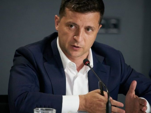 Президент заявил о готовности к переходу на онлайн-школу