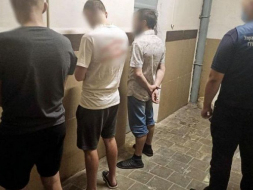 В Донецкой области заключенные организовали «бизнес» через интернет
