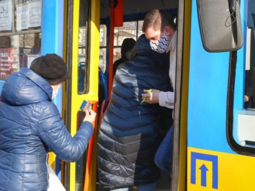 Новый сервис для пассажиров: можно будет пожаловаться на перевозчика