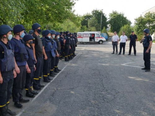 На Донетчине прошла ротация спасателей, осуществляющих восстановительные работы в районе проведения ООС