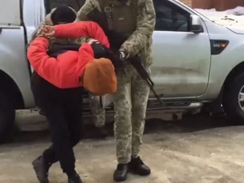 На Донеччині затримано бойовика: подробиці та відео
