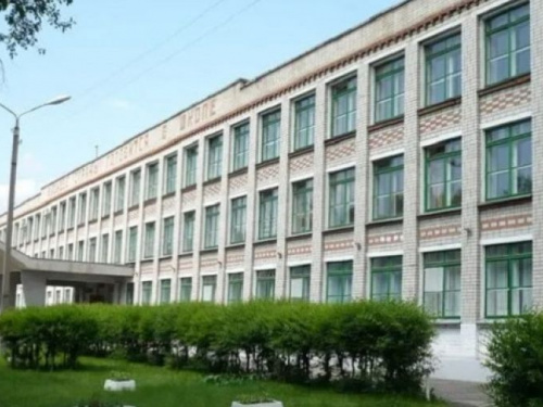 Рада хочет разрешить превращать школы в отели, рестораны и бизнес-центры