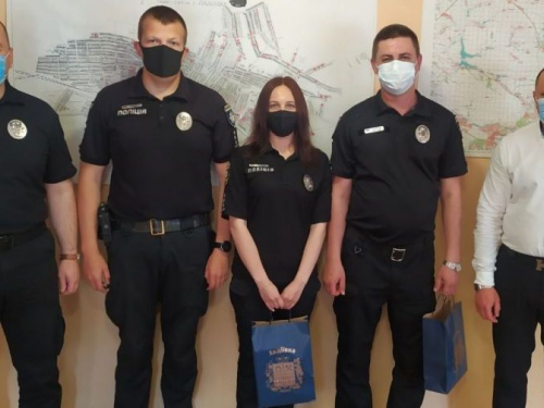 В Авдіївці з професійним святом привітали дільничних поліції