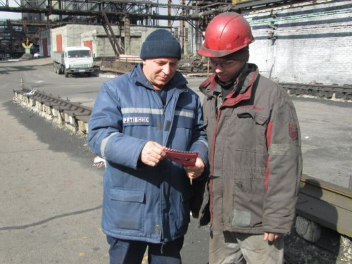 Авдеевские спасатели работают на упреждение пожаров (ФОТО)