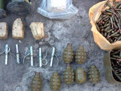В Покровской оперзоне изъяли 70 гранат, 6 автоматов и 4 гранатомета