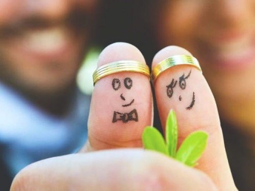 На 9 браков у авдеевцев приходится 5 разводов