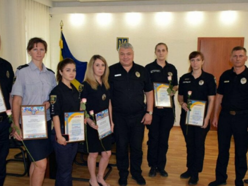 У цьому році навчатися на поліцейського побажали понад 800 хлопців та дівчат з Донеччини