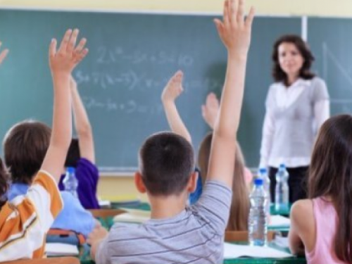 В школах Авдеевки с сентября введут корректирующее обучение