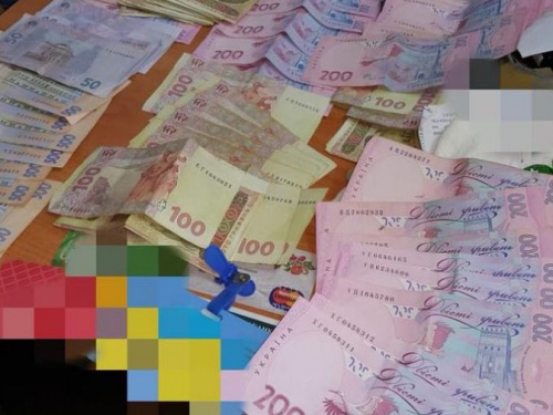 В Донецкой области задержаны участники преступной схемы, наживавшиеся на переселенцах