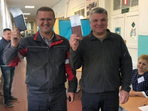 Выборы президента Украины: в Авдеевке всё спокойно (ФОТО)