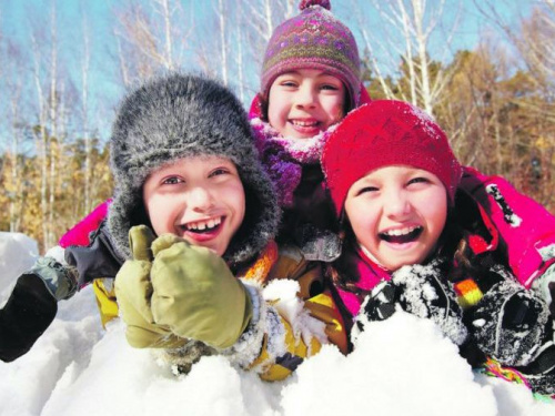 Авдеевских школьников ждут продолжительные зимние каникулы