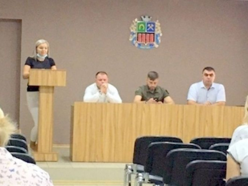 В Авдеевке обсудили вопросы здравоохранения, образования и ЖКХ