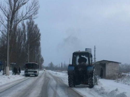 От рассвета до заката: в Авдеевке коммунальщики  борются с последствиями стихии (ФОТО)