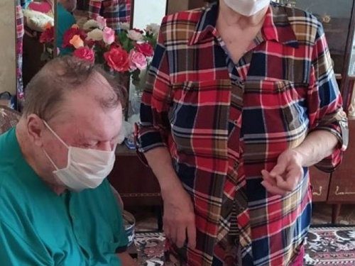 Народный депутат Муса Магомедов оказал помощь работникам и подопечным местного терцентра