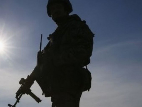 Под Авдеевкой ранен украинский боец: за мужество он будет представлен к награждению