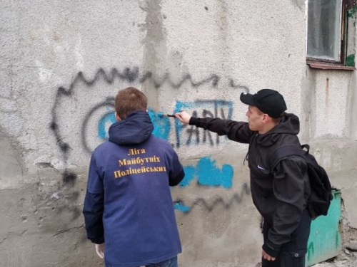 В Авдеевке будущие правоохранители ломают хитрые планы наркоторговцев (ФОТО)