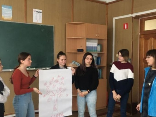 Детей Авдеевки учили жить без насилия (ФОТО)