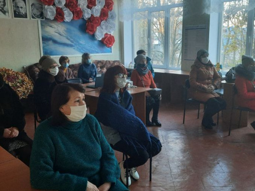 В Авдеевском терцентре продолжают вести разъяснительную работу среди работников о правилах противоэпидемической безопасности