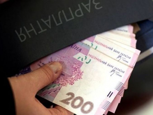 В прифронтовой Авдеевке выявили двух работников-"нелегалов"