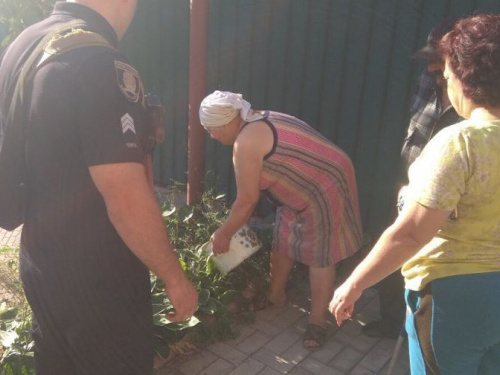 В Авдеевке выявили самогонщицу. ФОТОФАКТ