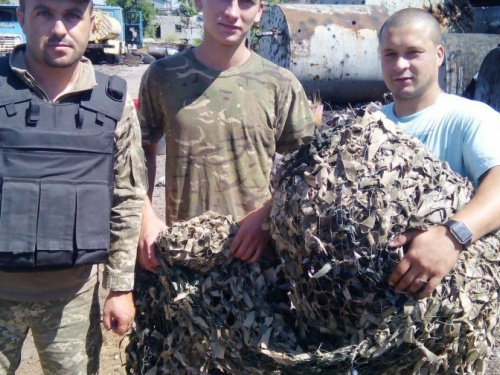 Авдеевские «симики» сегодня доставили помощь военным и гражданским (ФОТО)