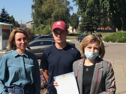 Дитині-сироті з Авдіївки допомогли отримати спадщину