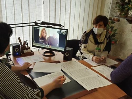 В Авдеевке специалисты Пенсионного фонда оказывают помощь дистанционно