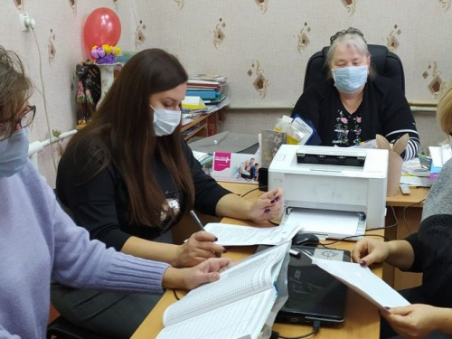 Работники авдеевской службы по делам детей  сотрудничают с учебными заведениями города
