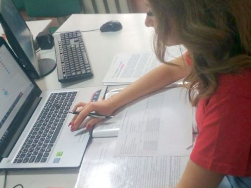 В Авдеевке прошел вебинар по актуальным для переселенцев вопросам