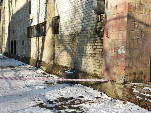 Здание «Рубина» разрушается на глазах (ФОТОФАКТ)