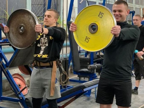 В Авдіївці пройшли спортивно-атлетичні заходи, присвячені святкуванню Масляни