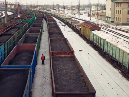 Як вміють працювати залізничники Донбасу: вражаючі цифри